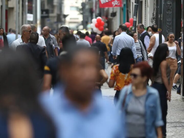 Início do Pagamento do Abono Salarial para Nascidos em Março e Abril