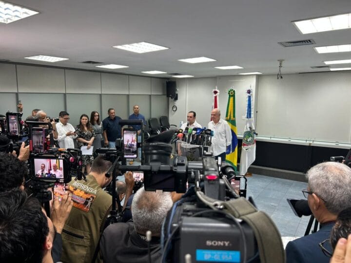 Roberto Cidade Lança Candidatura ao Governo do Amazonas com Serafim Corrêa como Vice