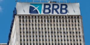 STF Suspende Julgamento sobre Imóveis Públicos e Banco de Brasília