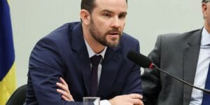 Ministro da Fazenda Dario Durigan Participa de Agenda do G7 na França