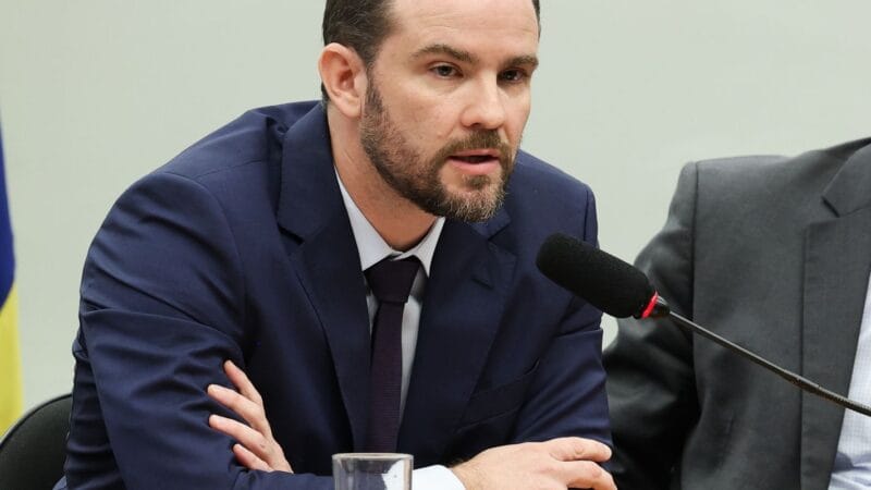 Ministro da Fazenda Dario Durigan Participa de Agenda do G7 na França