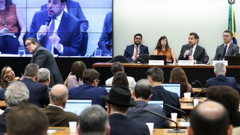 Boulos Rebate Propostas de Compensação pelo Fim da Escala 6×1