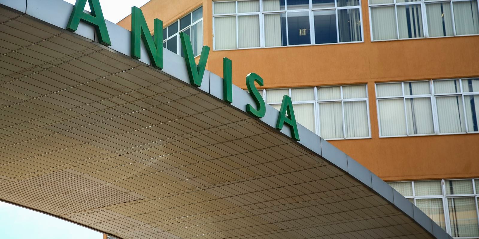 Anvisa Aprova Novos Medicamentos para Psoríase e Asma