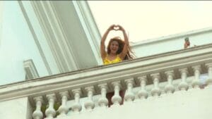 A Evolução de Shakira: Do Show Intimista em Manaus ao Megaevento em Copacabana