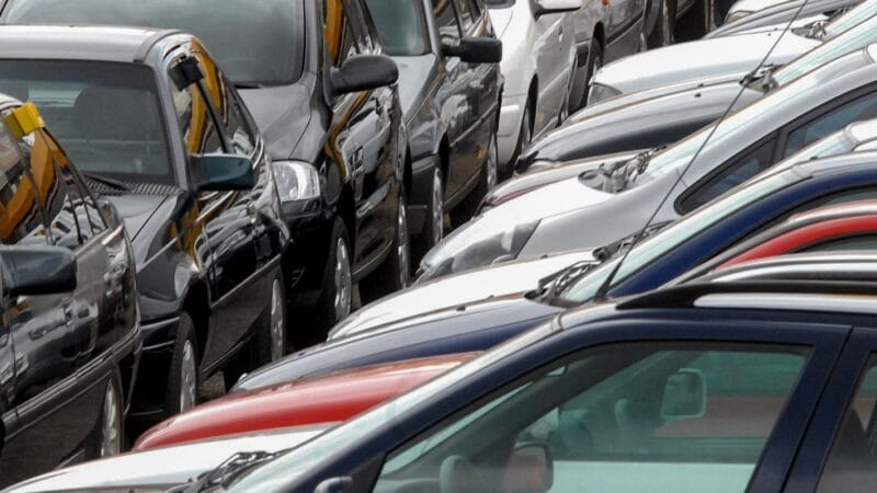 Crescimento no Financiamento de Veículos em Abril: Análise do Cenário Brasileiro