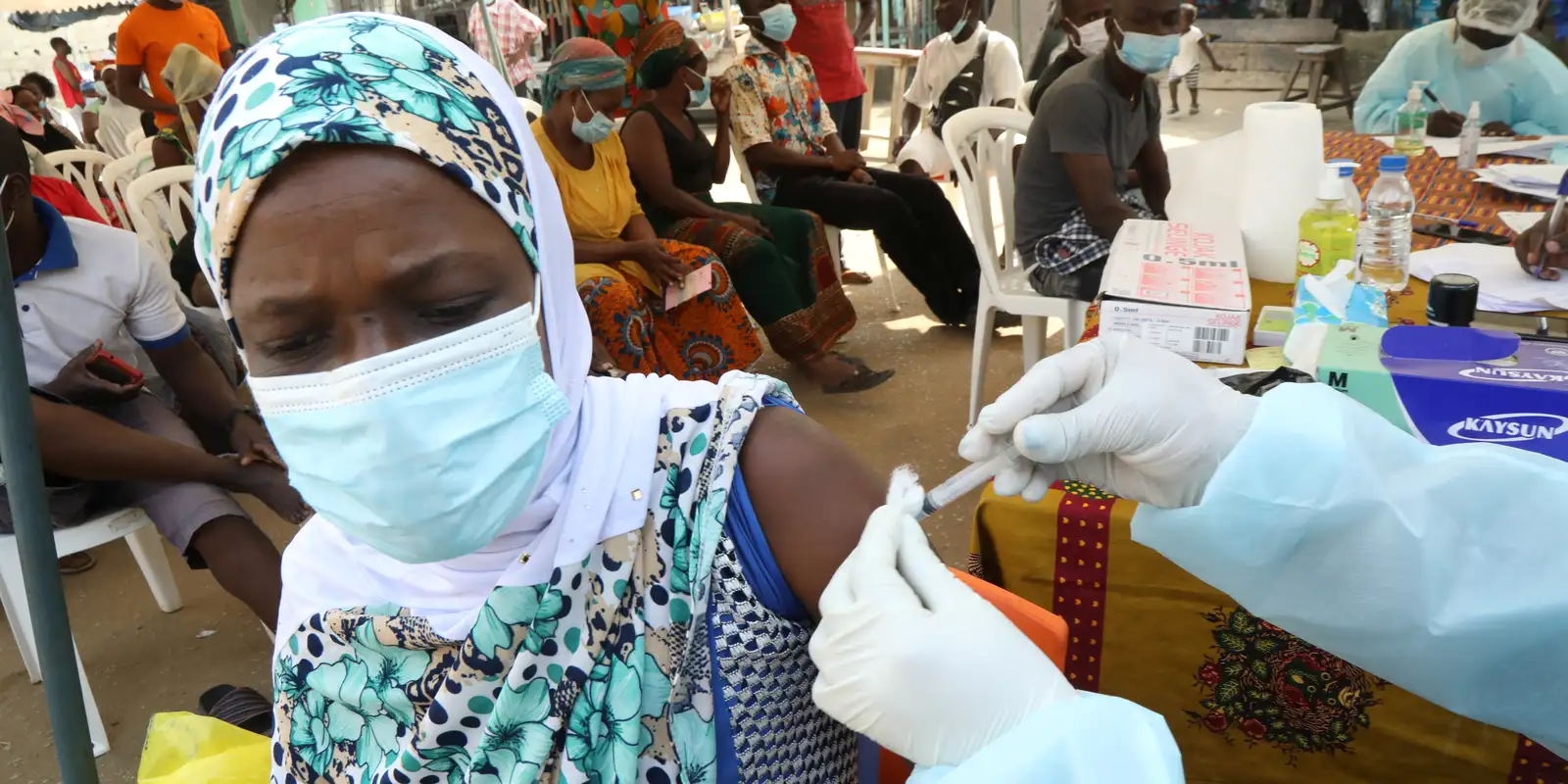 Desenvolvimento da Vacina contra Ebola na África: Expectativas e Desafios
