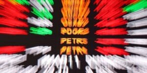 Mercados Reagem a Tensão no Oriente Médio: Bolsa em Queda e Dólar Estável
