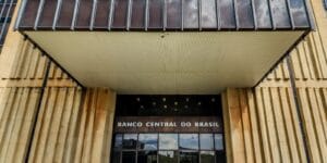 Mercado Financeiro Aumenta Projeção de Inflação para 5,04% em 2026