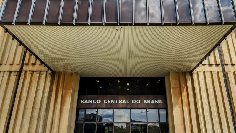 Mercado Financeiro Aumenta Projeção de Inflação para 5,04% em 2023