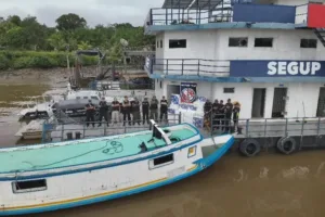 Operação Fluvial resulta na apreensão de 50 caixas de cigarros contrabandeados no Marajó