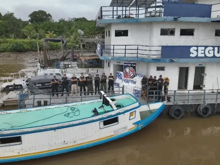 Operação Fluvial resulta na apreensão de 50 caixas de cigarros contrabandeados no Marajó
