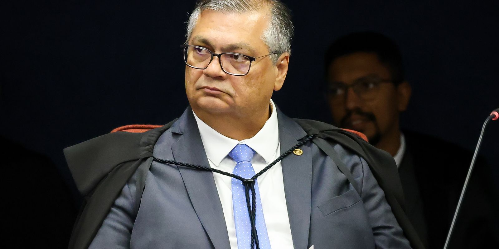 Ministro Flávio Dino Estabelece Prazo para Ações contra Incêndios na Amazônia