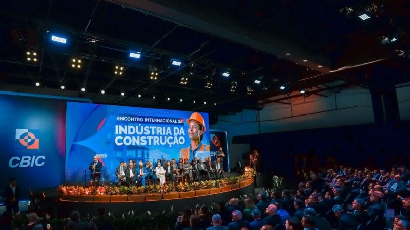 Lula Solicita Estudo para Compreender Baixa Adesão ao Programa Reforma Casa Brasil