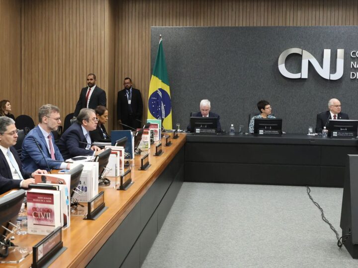 CNJ Implementa Contracheque Unificado para Juízes em Todo o Brasil