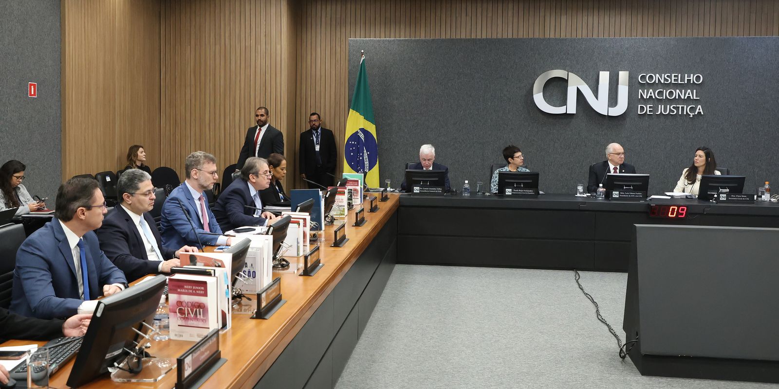 CNJ Implementa Contracheque Unificado para Juízes em Todo o Brasil