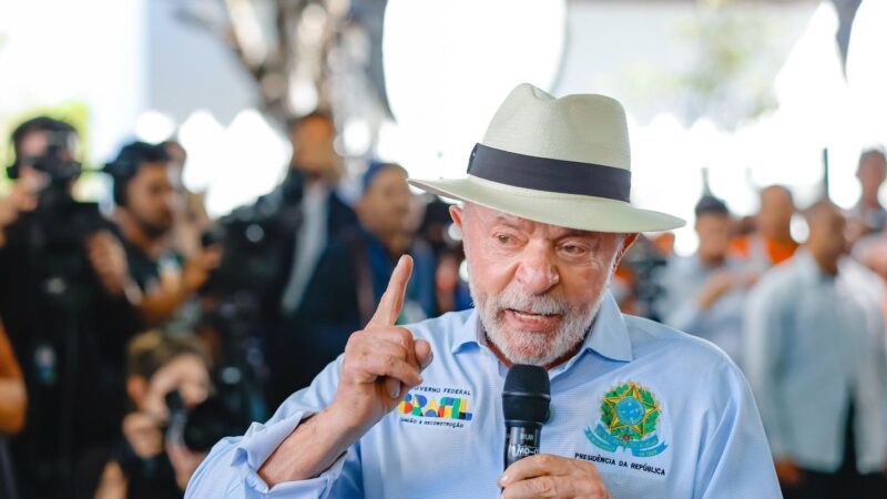 Lula Expressa o Desejo de Reverter Privatizações de Empresas Estratégicas
