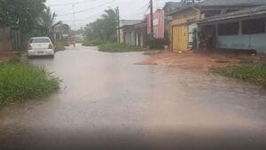 Macapá em Alerta Laranja: Chuvas Intensas Causam Alagamentos na Capital