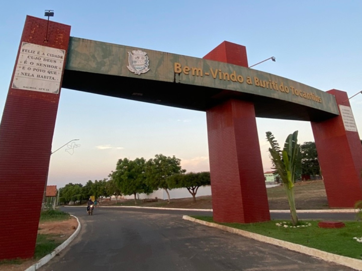 Justiça anula lei que permitia promoção de auxiliares a técnicos de enfermagem sem concurso em Buriti do Tocantins