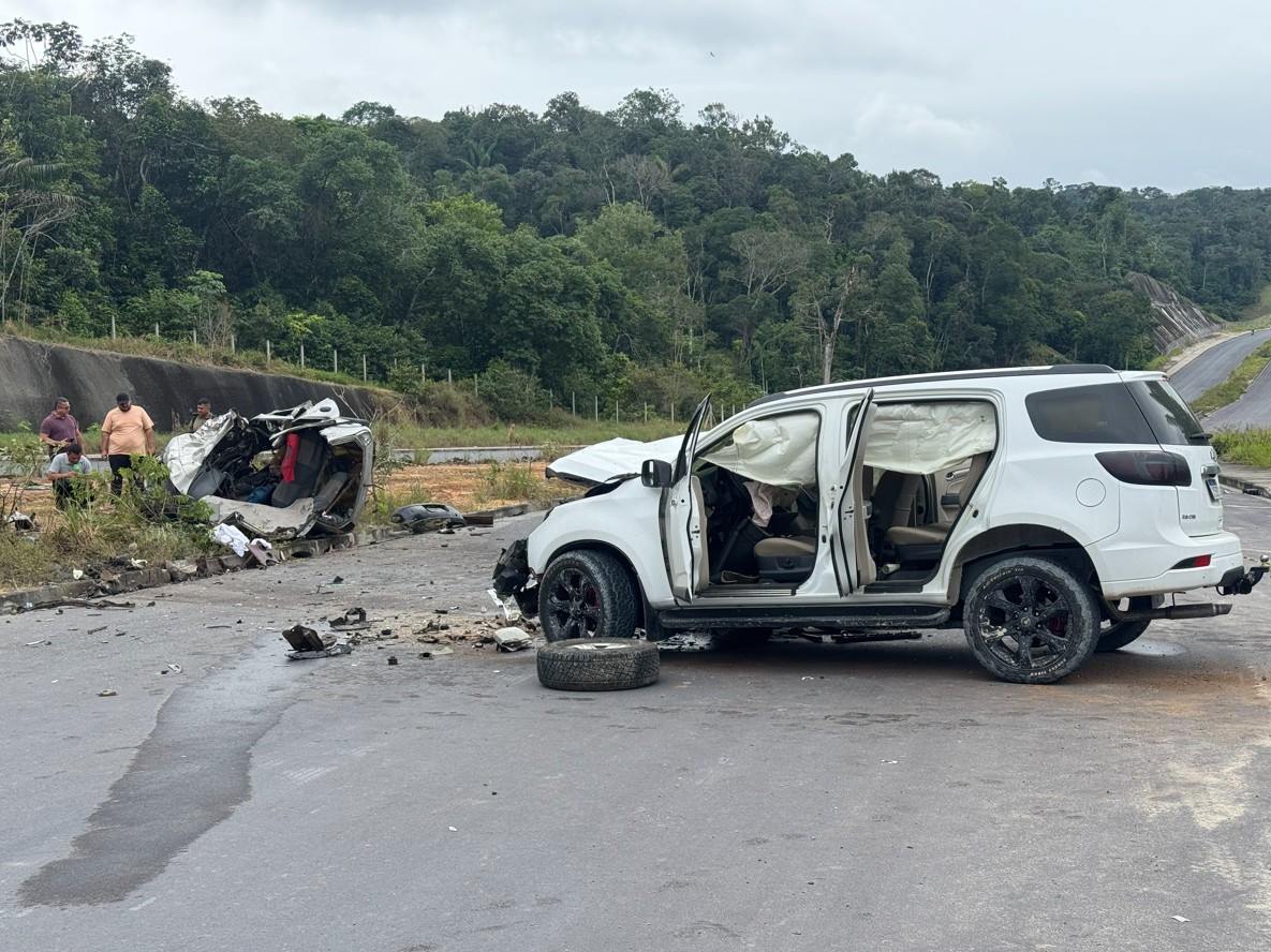 Grave Acidente na Zona Norte de Manaus Resulta em Uma Morte e Três Feridos