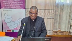 Dom Constantino Enfatiza a Importância da Comunicação Inclusiva na Igreja Sinodal
