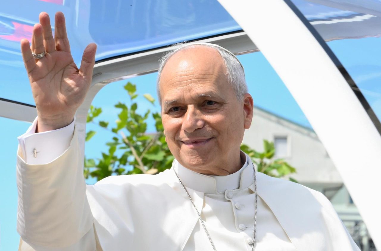 A Visita do Papa Leão XIV a Acerra: Um Chamado à Esperança e Responsabilidade