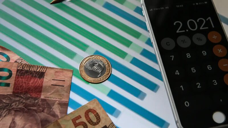 Superávit Primário das Contas Públicas Atinge R$ 24,6 Bilhões em Abril