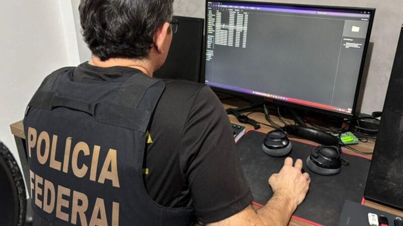 Operação Aequitas: Polícia Federal Investiga Racismo em Canal de Mensagens