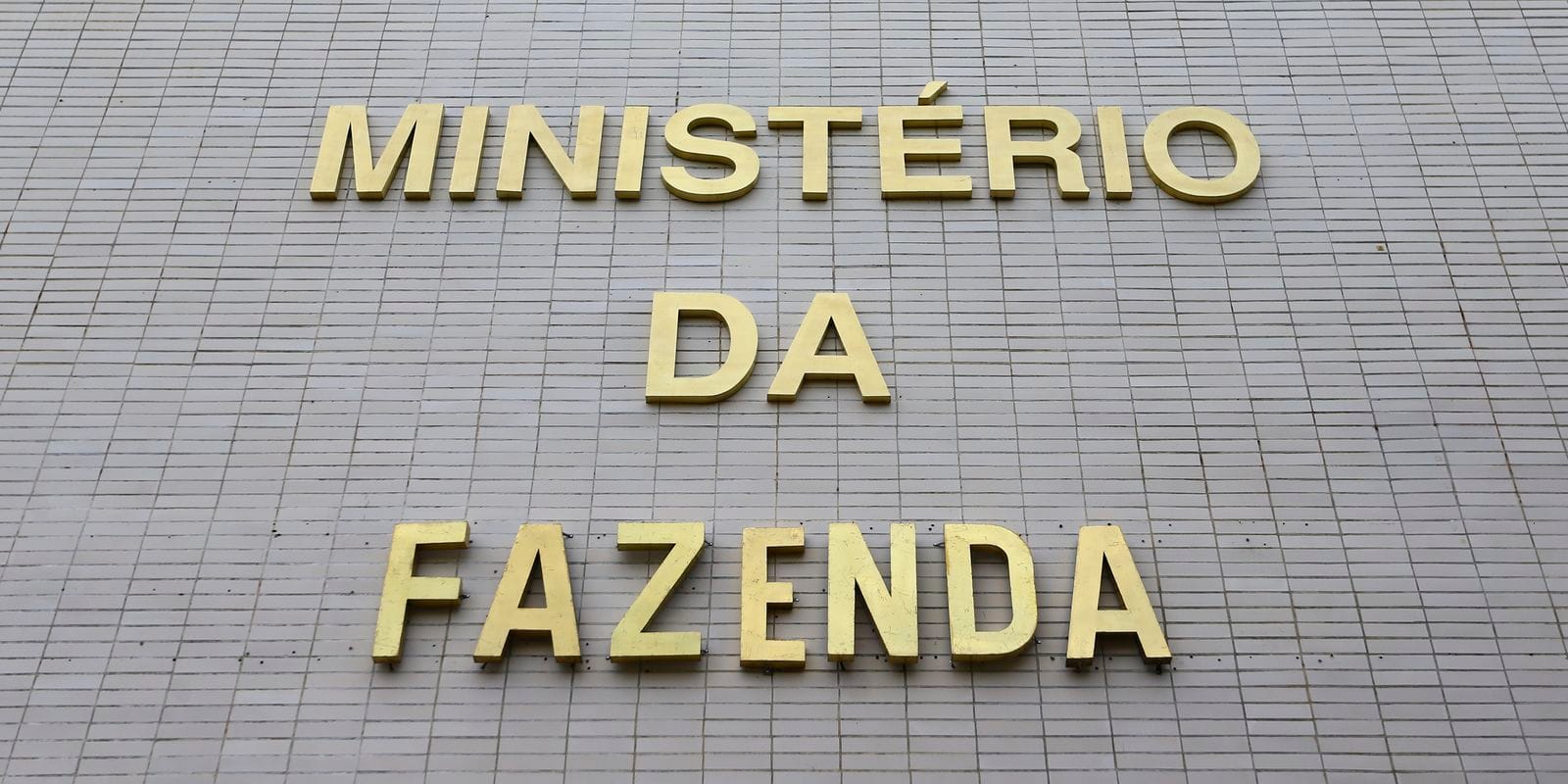 CMN Adia Implementação de Bloqueios Ambientais no Crédito Rural até 2027