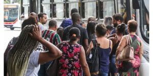 Desemprego de Longa Duração Tem Queda Histórica de 21,7% no Brasil