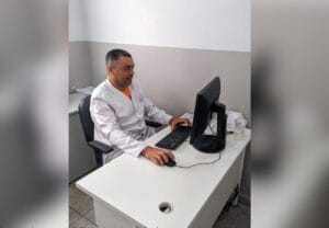 Superação e Educação: A Trajetória de um Ex-Detento na Medicina