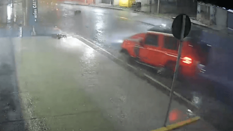 Motorista Fogem Após Colisão em Farmácia em São Miguel do Guamá, PA