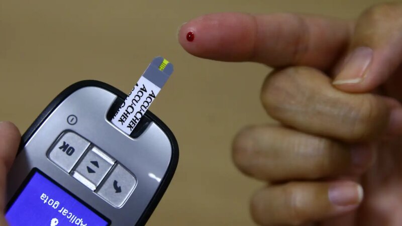 Impacto Emocional e a Necessidade de Tecnologia no Tratamento do Diabetes no Brasil