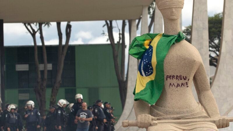 Débora do Batom Solicita Benefícios da Lei da Dosimetria ao STF