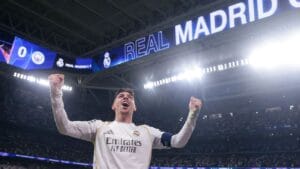 Federico Valverde Sofre Traumatismo Craniano Durante Treino