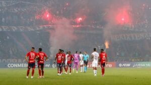 Tensão em Medellín: Jardim e Boto Compartilham Experiências do Flamengo na Libertadores