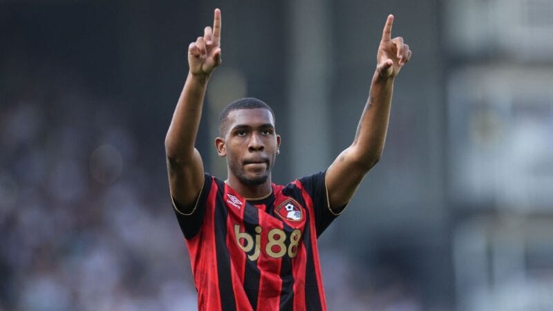 Rayan brilha com quinto gol pelo Bournemouth e mantém invencibilidade em 2026