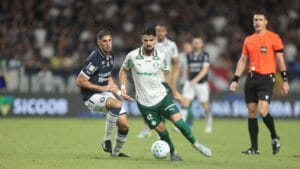 Palmeiras Empata com Remo em Jogo Polêmico pelo Brasileirão