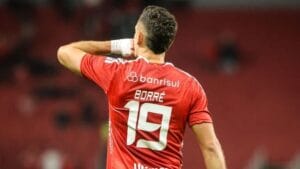 Internacional avança para as oitavas de final após vitória convincente