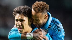 Santos Avança na Competição Apesar de Neymar Não Brilhar