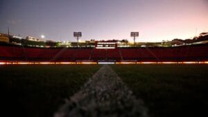 Vitória e Flamengo se Enfrentam em Jogo Decisivo da Copa do Brasil