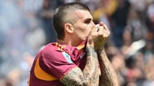 Roma Conquista Vitória no Clássico Após Expulsão de Wesley