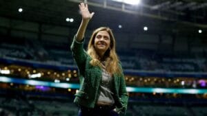 Leila Pereira comenta sobre possível retorno de Danilo ao Palmeiras