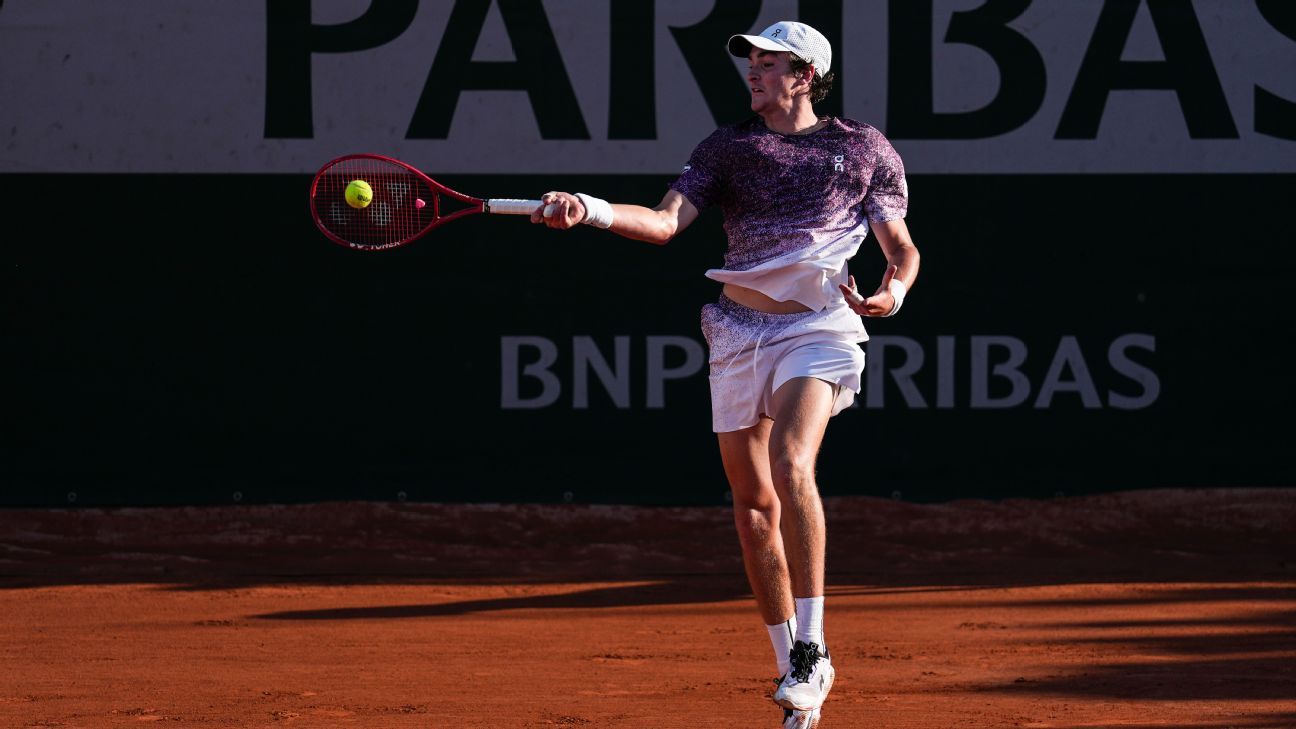 João Fonseca e o Desafio Contra Novak Djokovic: Uma Oportunidade Única