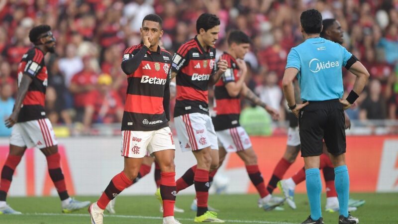 Flamengo Brilha em Vitória Contra Coritiba na 18ª Rodada do Brasileirão