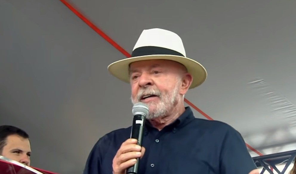 Lula Defende Fim da Escala 6×1 e Propõe Mudanças na Jornada de Trabalho