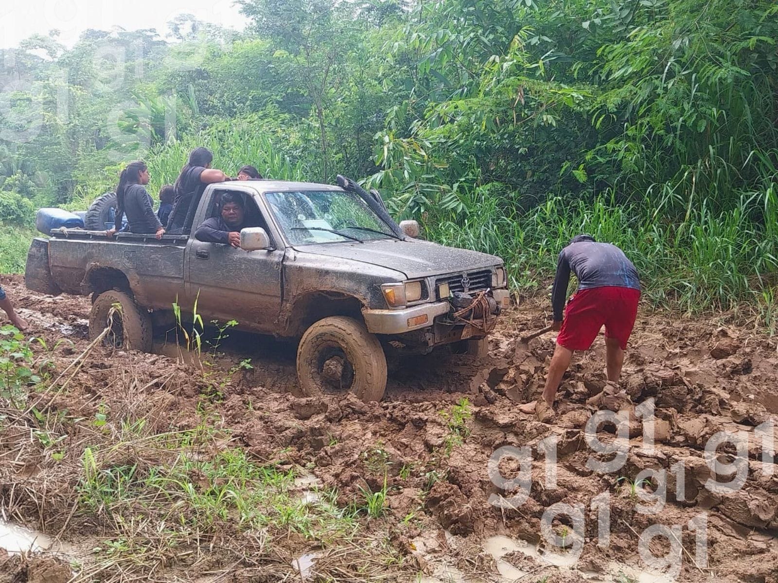 Condições precárias em ramal preocupam moradores e indígenas no Acre