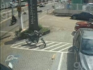 Acidente em Rio Branco Deixa Idoso e Criança Feridos