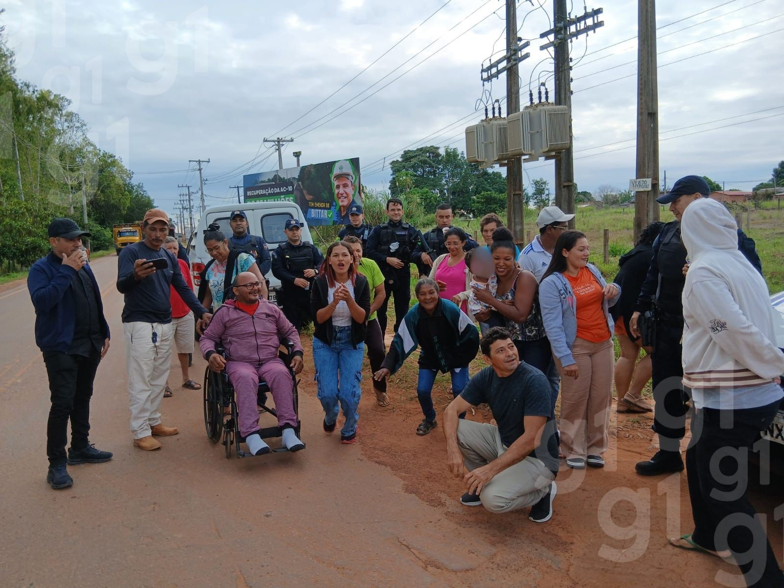 Moradores de Porto Acre Protestam por Melhorias em Ramais e Interrompem a AC-10
