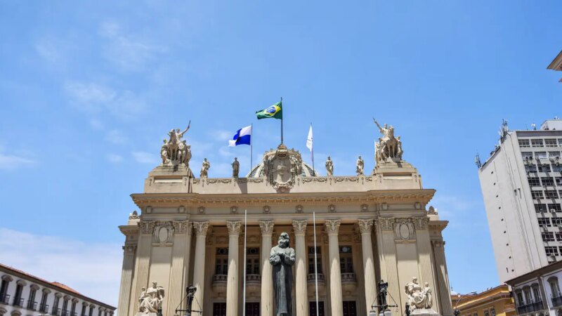 RJ Aprova Projeto de Lei sobre Banheiros Neutros para Pessoas Trans