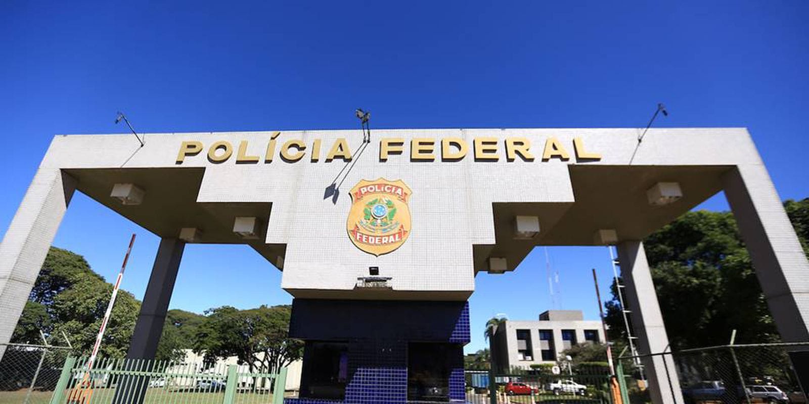 Polícia Federal Investiga Perito Suspeito de Vazar Informações em Caso do Banco Master